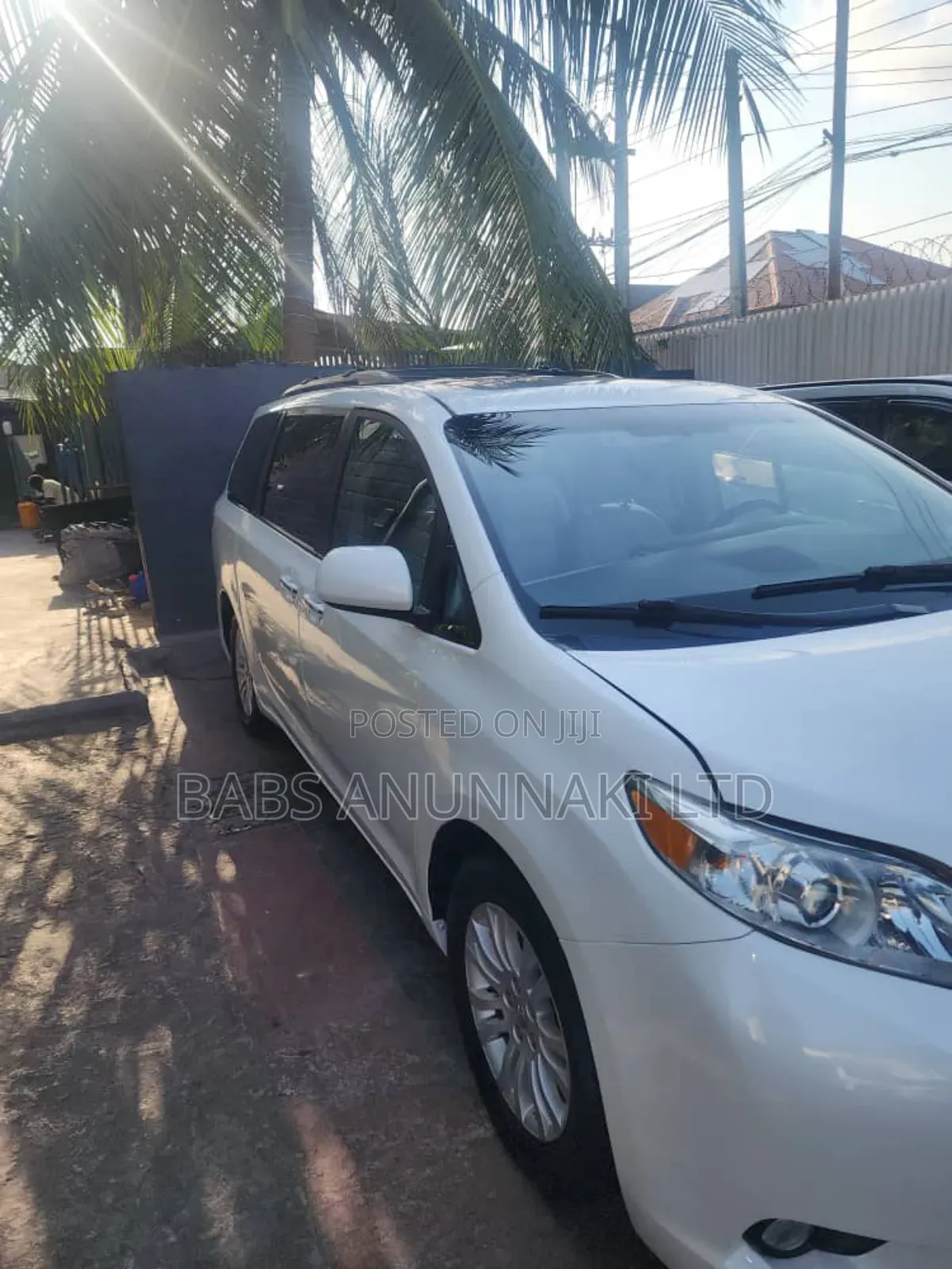 Toyota Sienna 2016 White