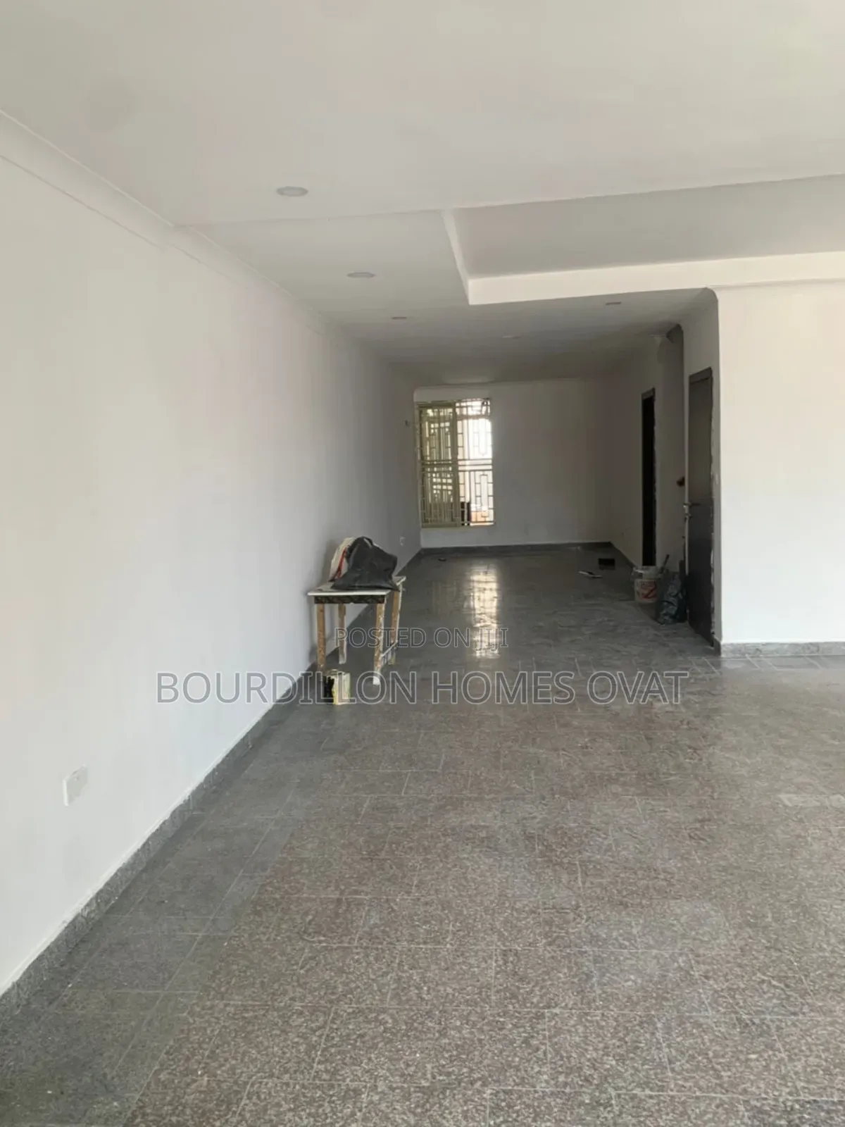 4bdrm House in Lekki Phase 1 for rent