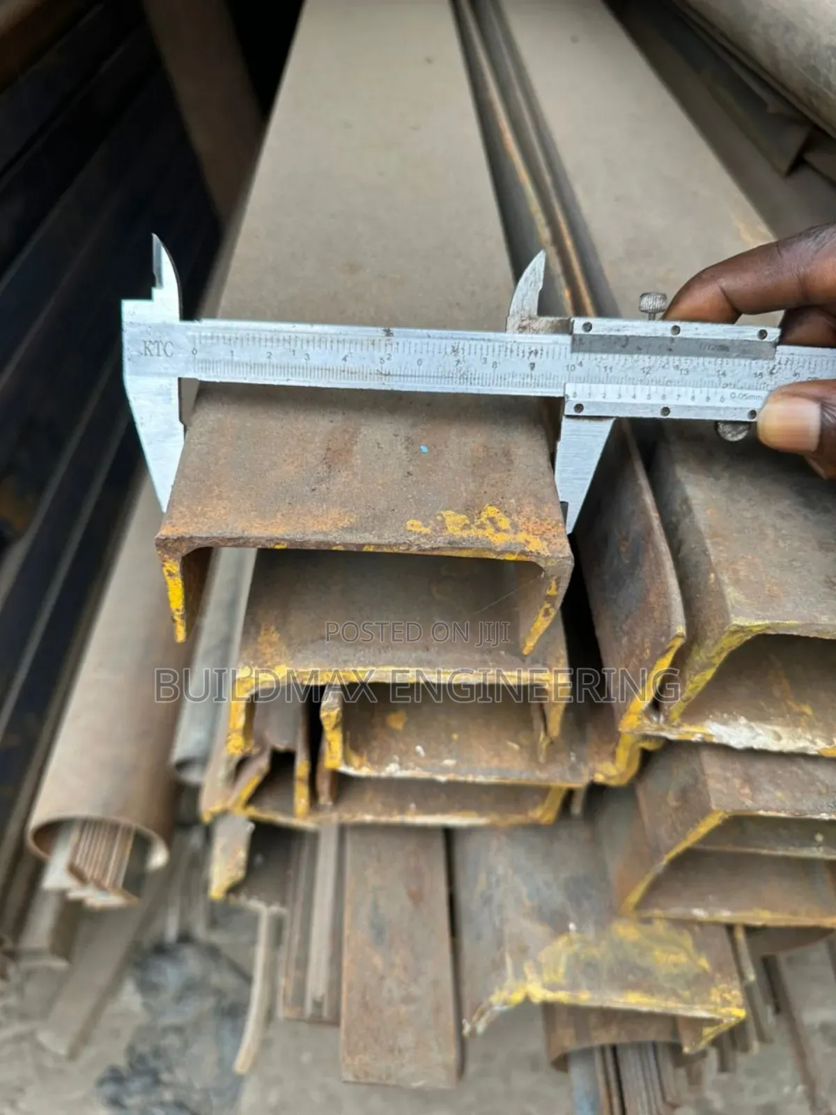 U Channel Steel