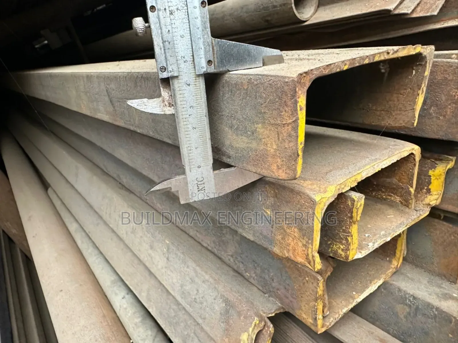 U Channel Steel