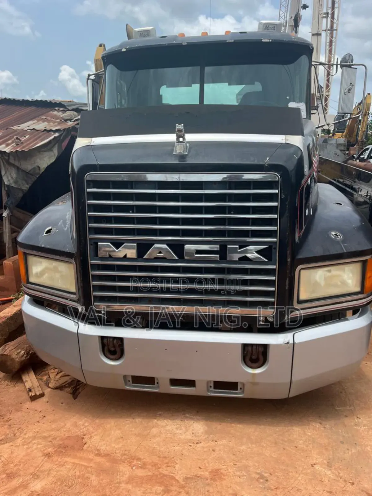 Mack Ch Truck Head - Double Axle - Foreign Use