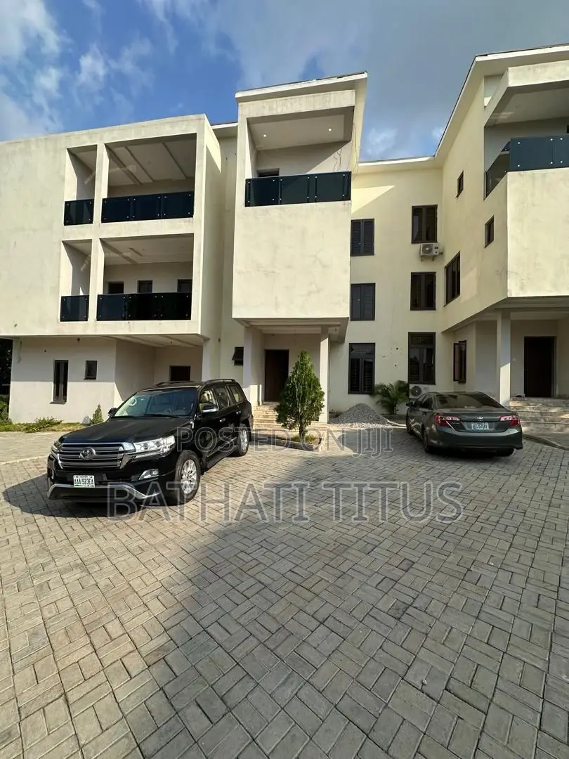 4bdrm Duplex in Maitama for rent