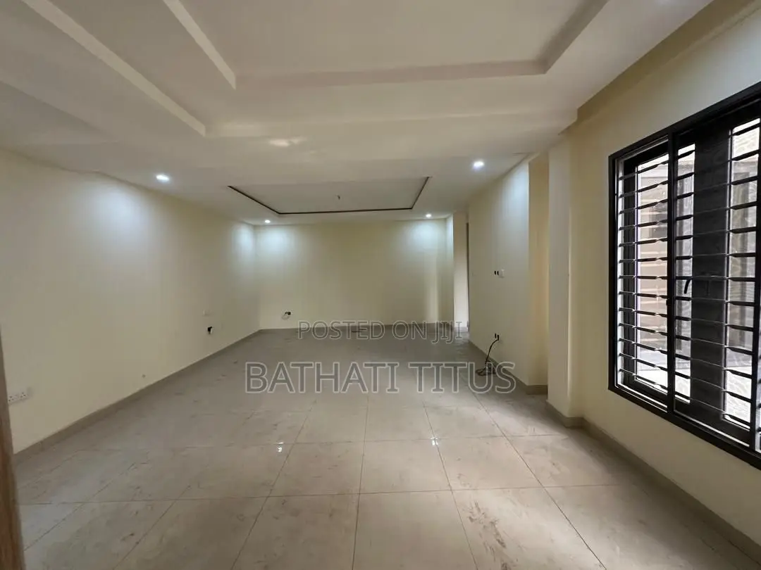4bdrm Duplex in Maitama for rent