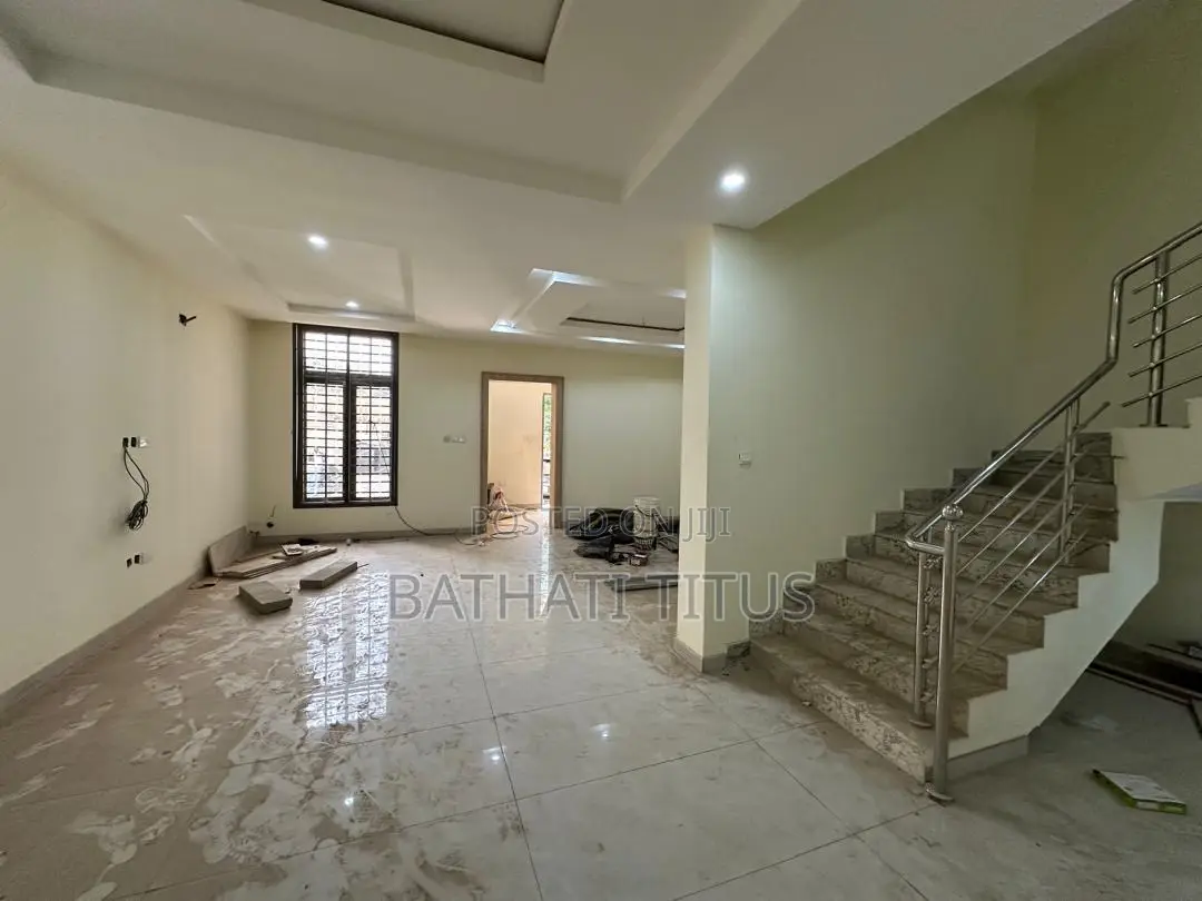 4bdrm Duplex in Maitama for rent