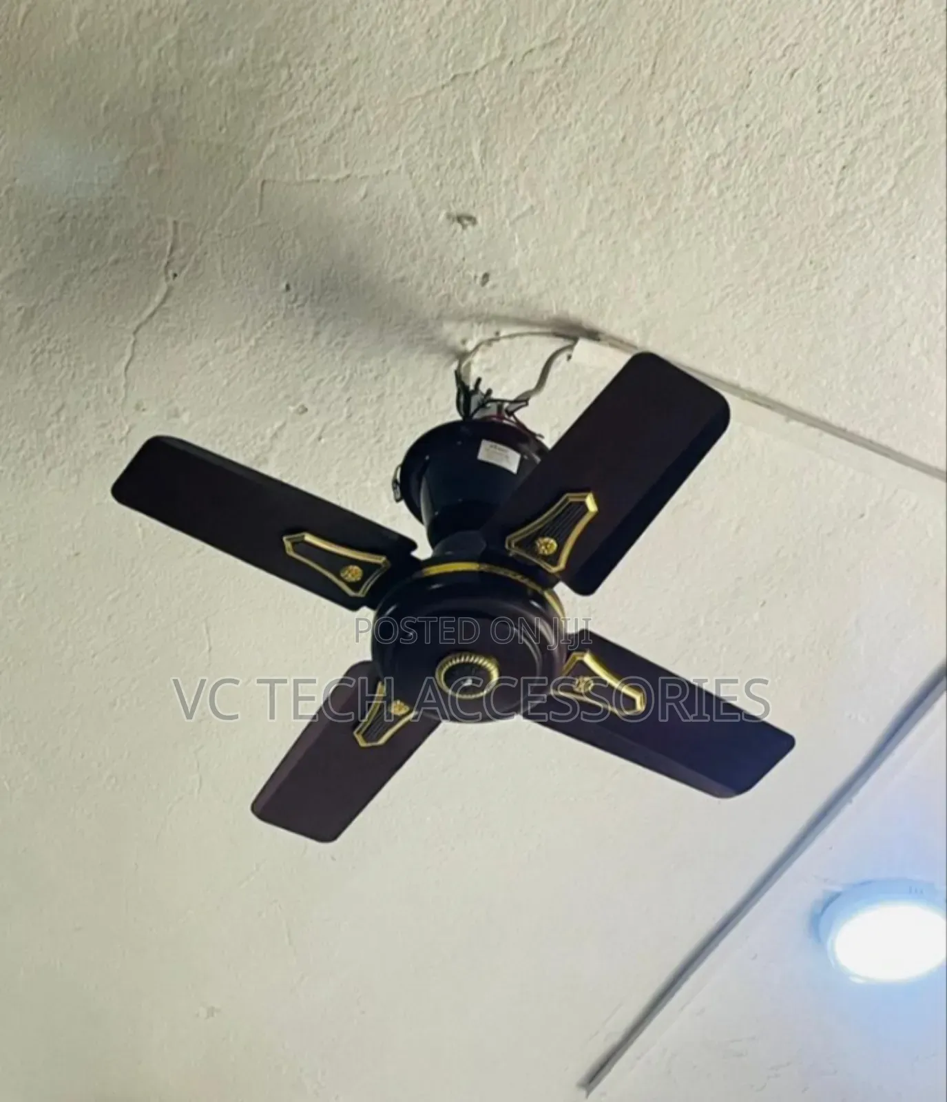 Ac/Dc Solar Celling Fan