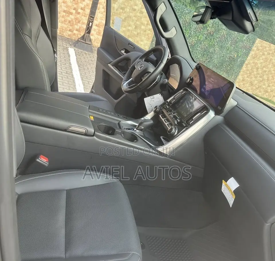 New Lexus LX LX 700h 2025 Black