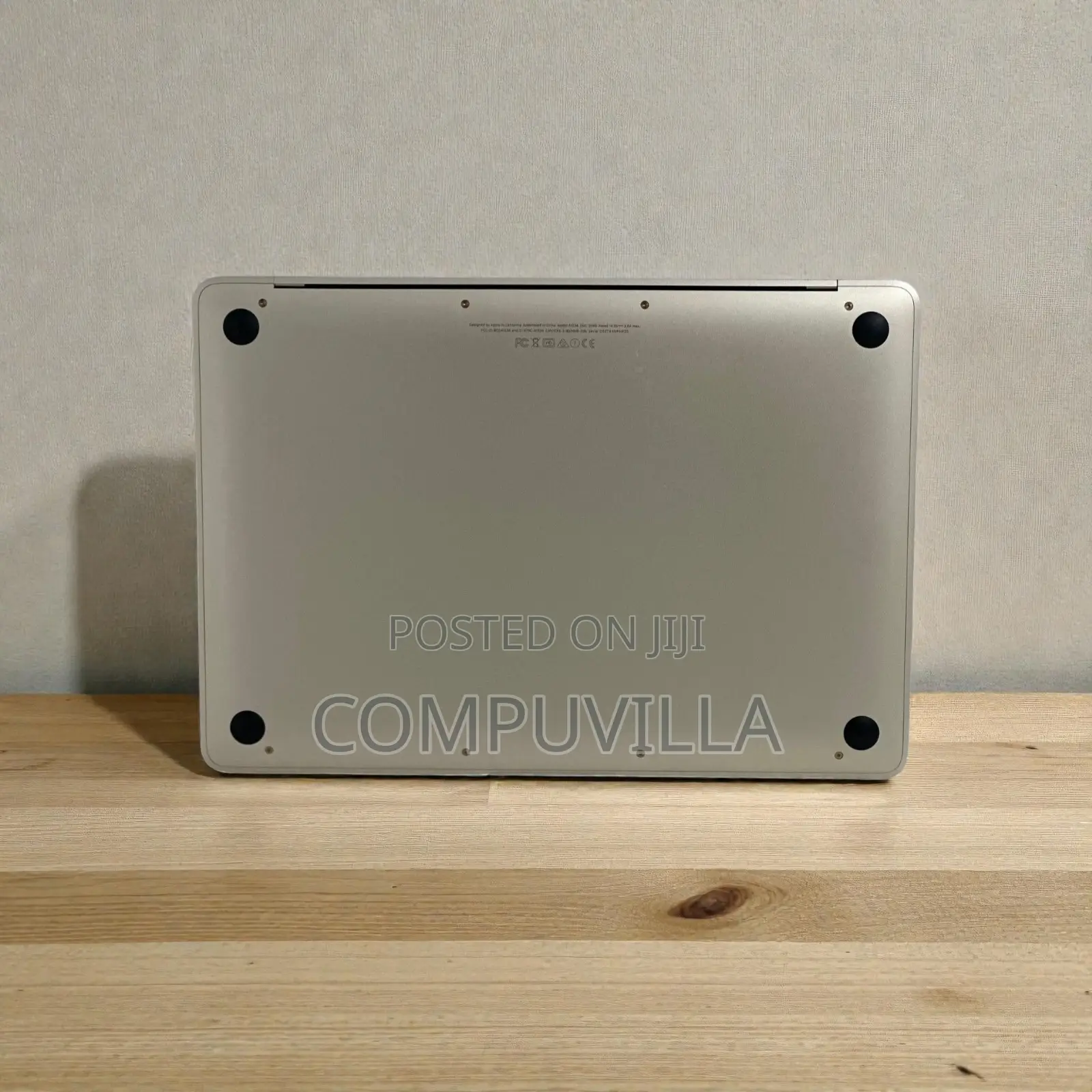 Laptop Apple MacBook Pro 8GB Intel Core M3 SSD 256GB