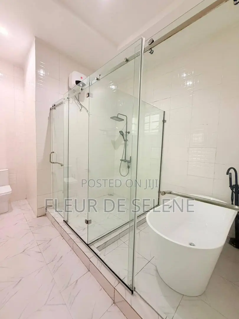 4bdrm House in Thomas Estate for sale