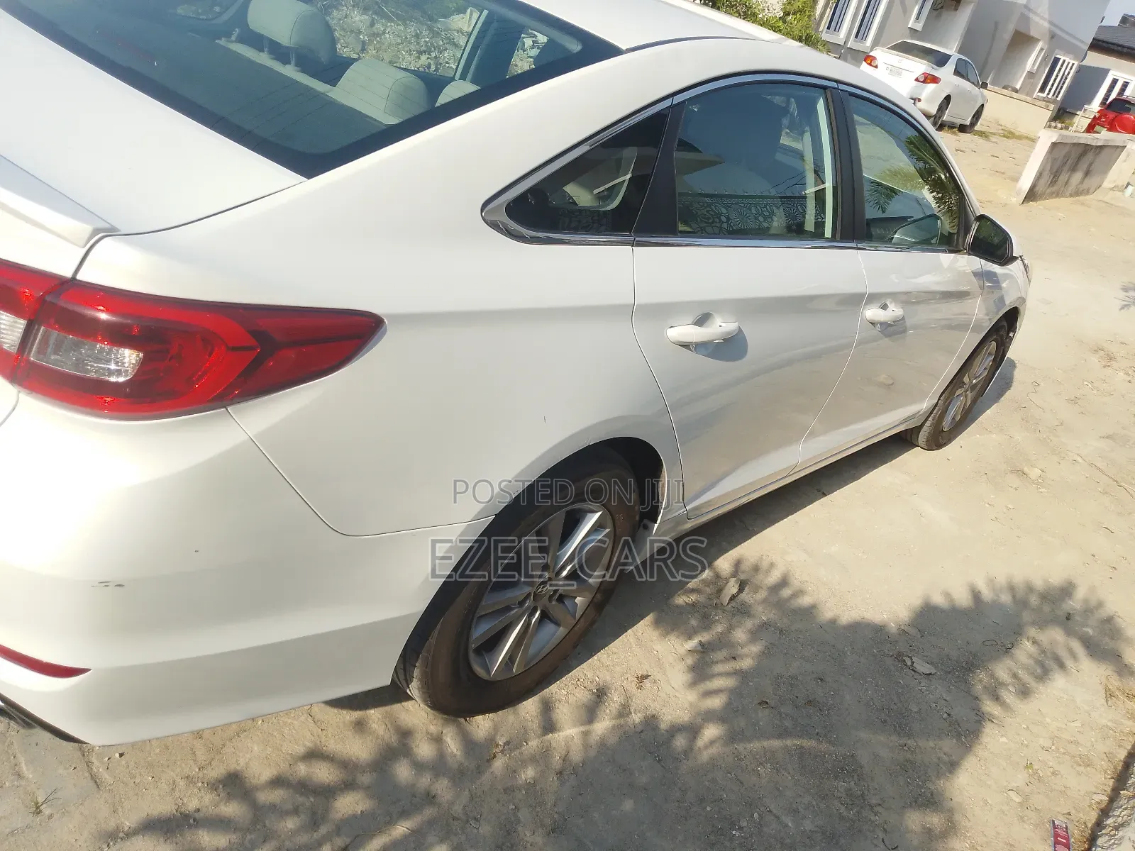 Hyundai Sonata Base Sedan FWD (2.4L 4cyl 6A) 2016 White