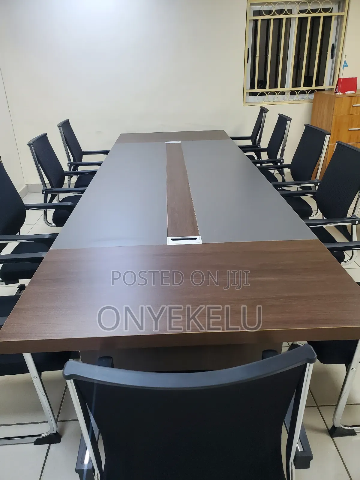 10 Seaters Workstation