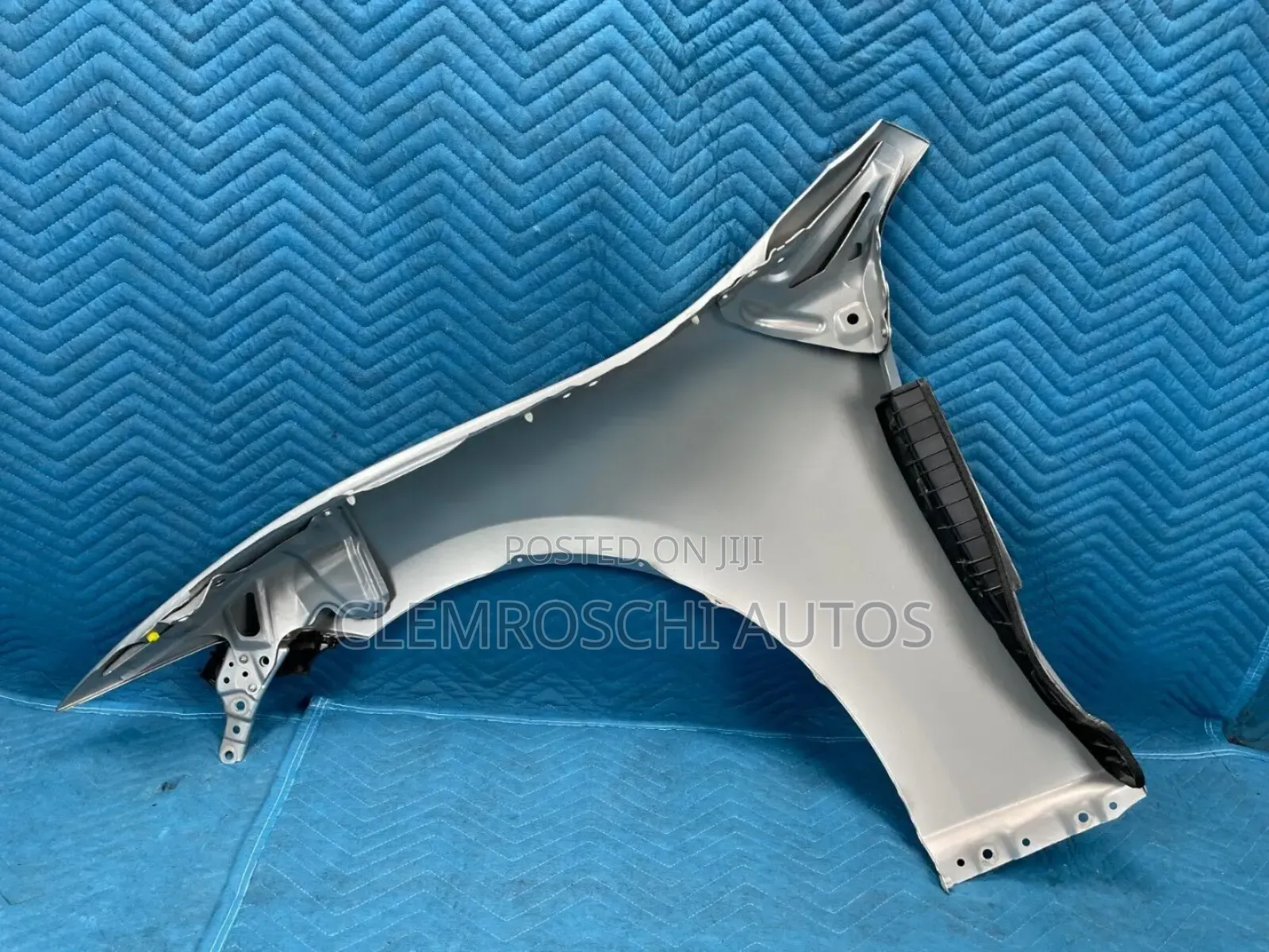 High Quality Certified Brand New Fender Lexus Ls500h Ls500, Ls350 2025