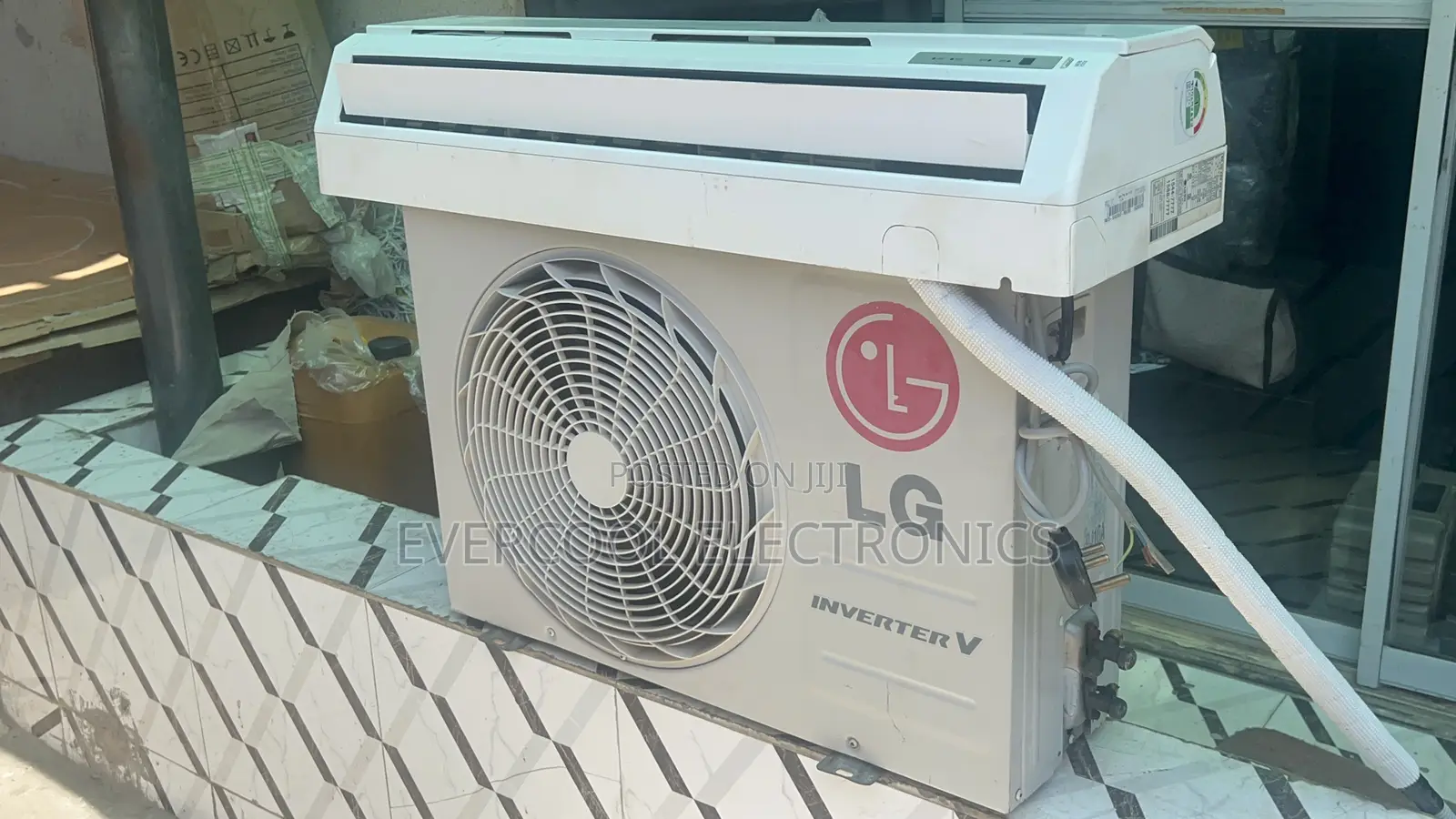 Uk Lg 1.5hp Inverter Ac
