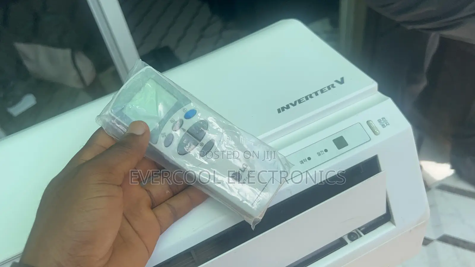 Uk Lg 1.5hp Inverter Ac