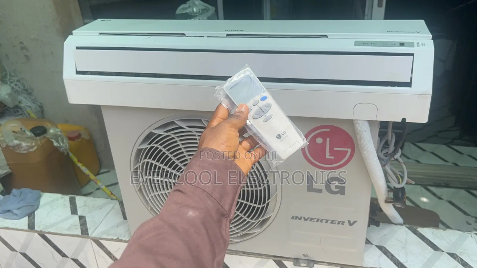 Uk Lg 1.5hp Inverter Ac