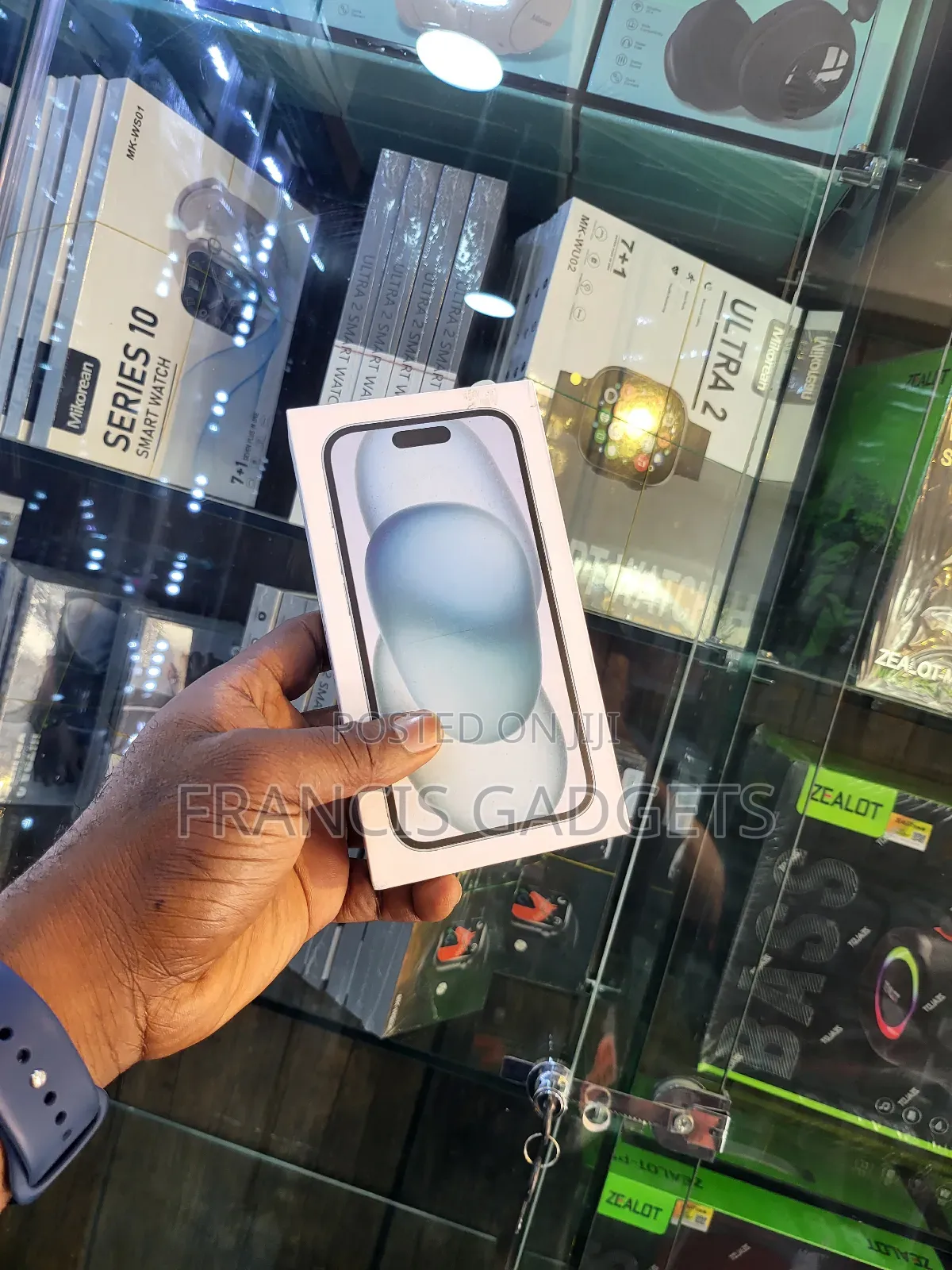 New Apple iPhone 15 256 GB
