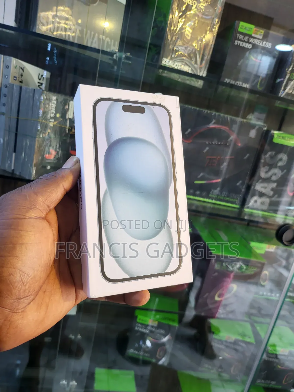 New Apple iPhone 15 256 GB