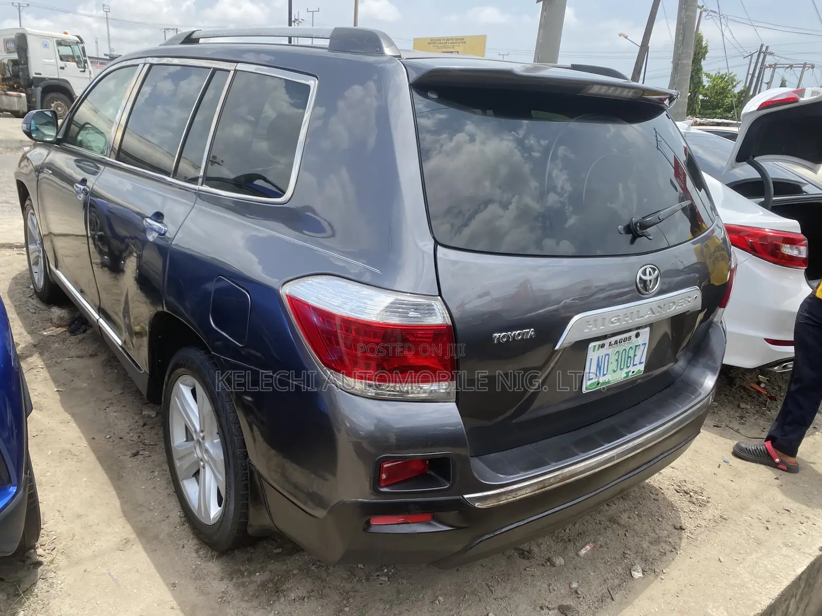 Toyota Highlander Limited 3.5l 4WD 2013 Gray