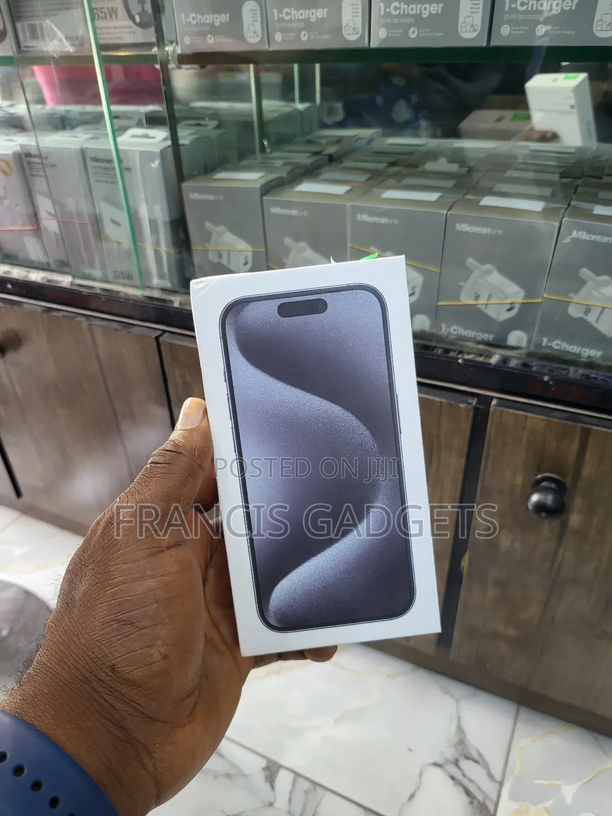New Apple iPhone 15 Pro 256 GB