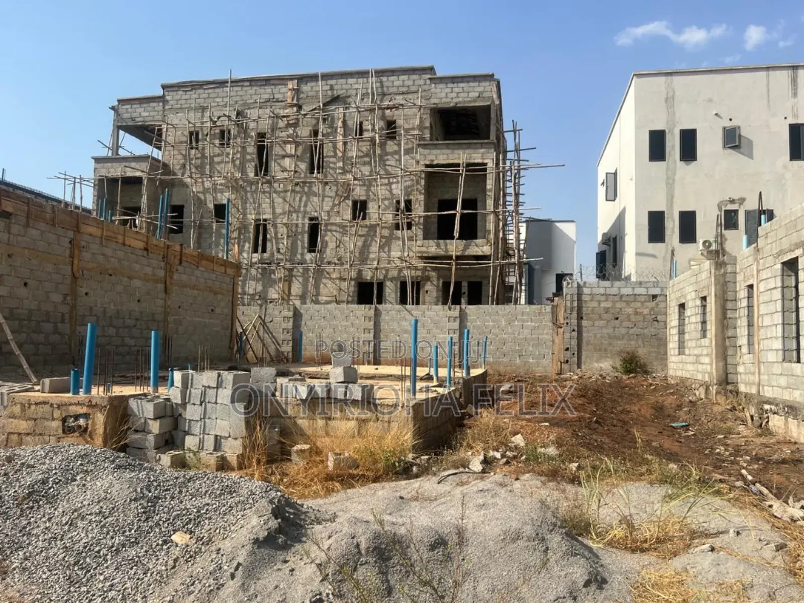 Estate Plot to Build 4bedroom Terrece Duplex