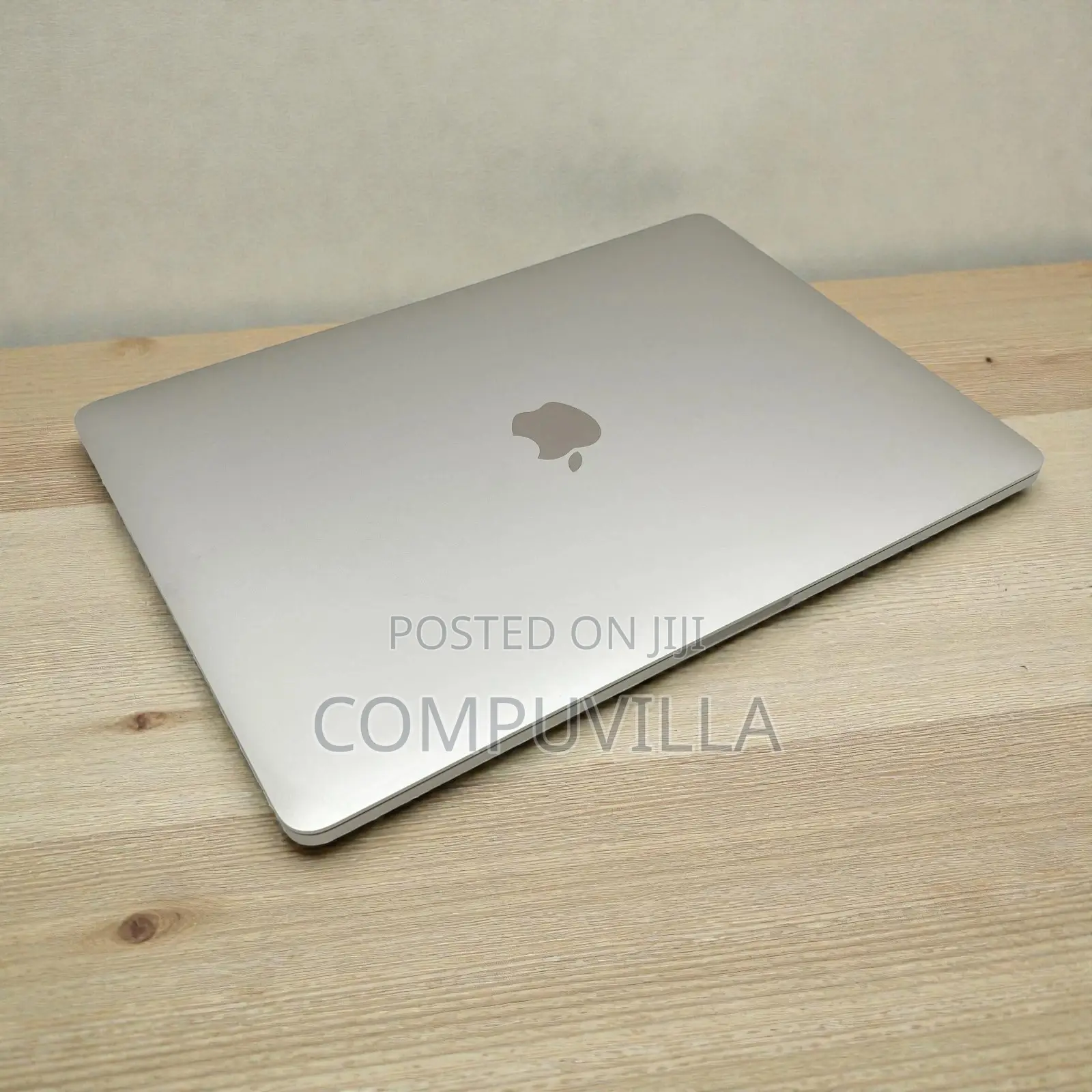 Laptop Apple MacBook Pro 2017 8GB Intel Core i5 SSD 512GB