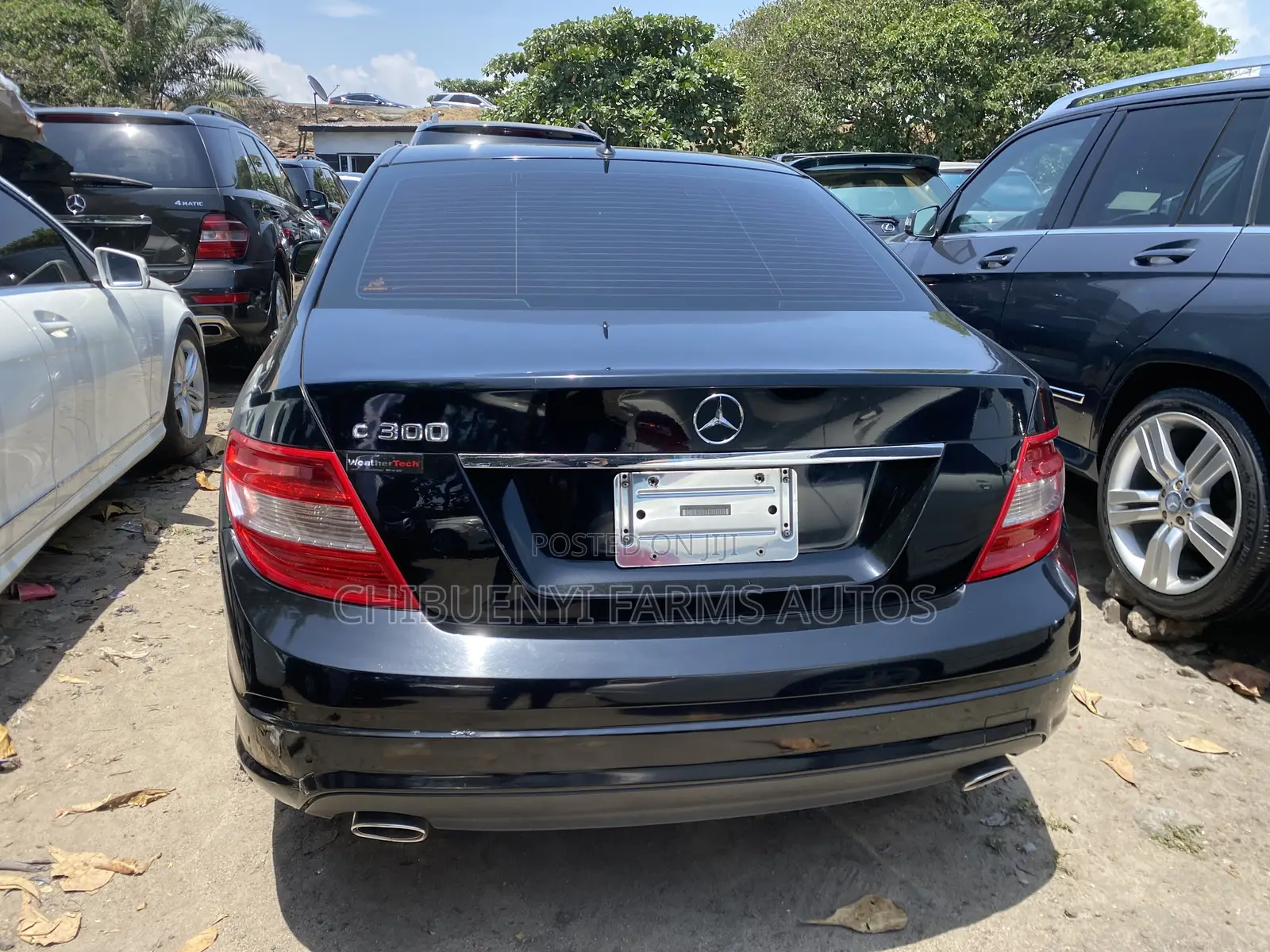 Mercedes-Benz C300 Luxury Sedan RWD (3.0L 6cyl 7A) 2010 Black