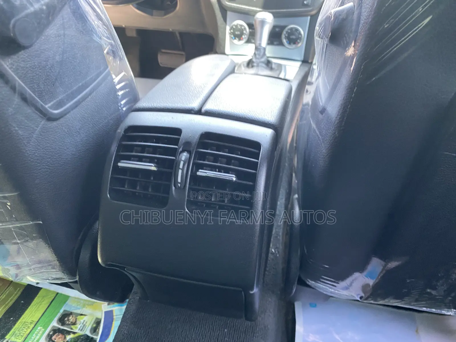 Mercedes-Benz C300 Luxury Sedan RWD (3.0L 6cyl 7A) 2010 Black