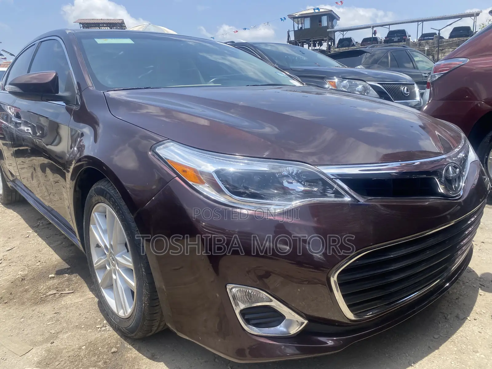 Toyota Avalon XLE Plus FWD Sedan (3.6L 6cyl 6A) 2016 Maroon