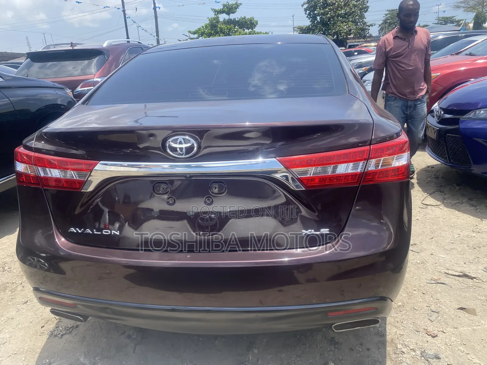 Toyota Avalon XLE Plus FWD Sedan (3.6L 6cyl 6A) 2016 Maroon
