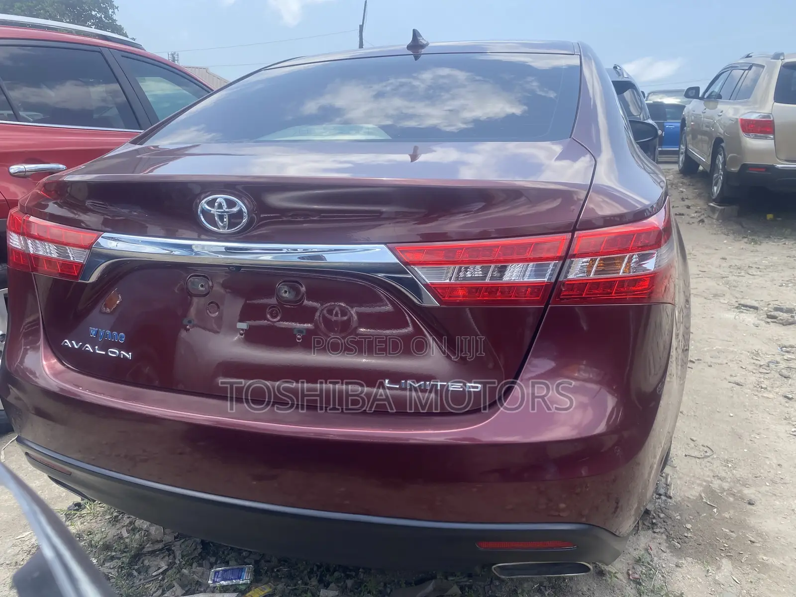 Toyota Avalon Limited FWD Sedan (3.6L 6cyl 6A) 2016 Maroon