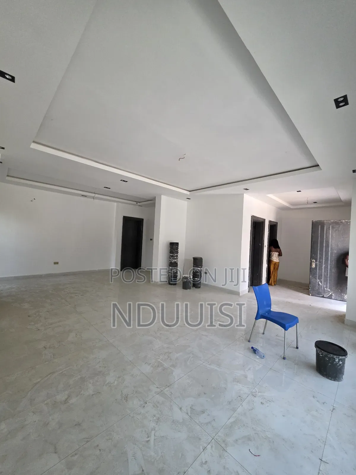 5bdrm Duplex in Utako for sale