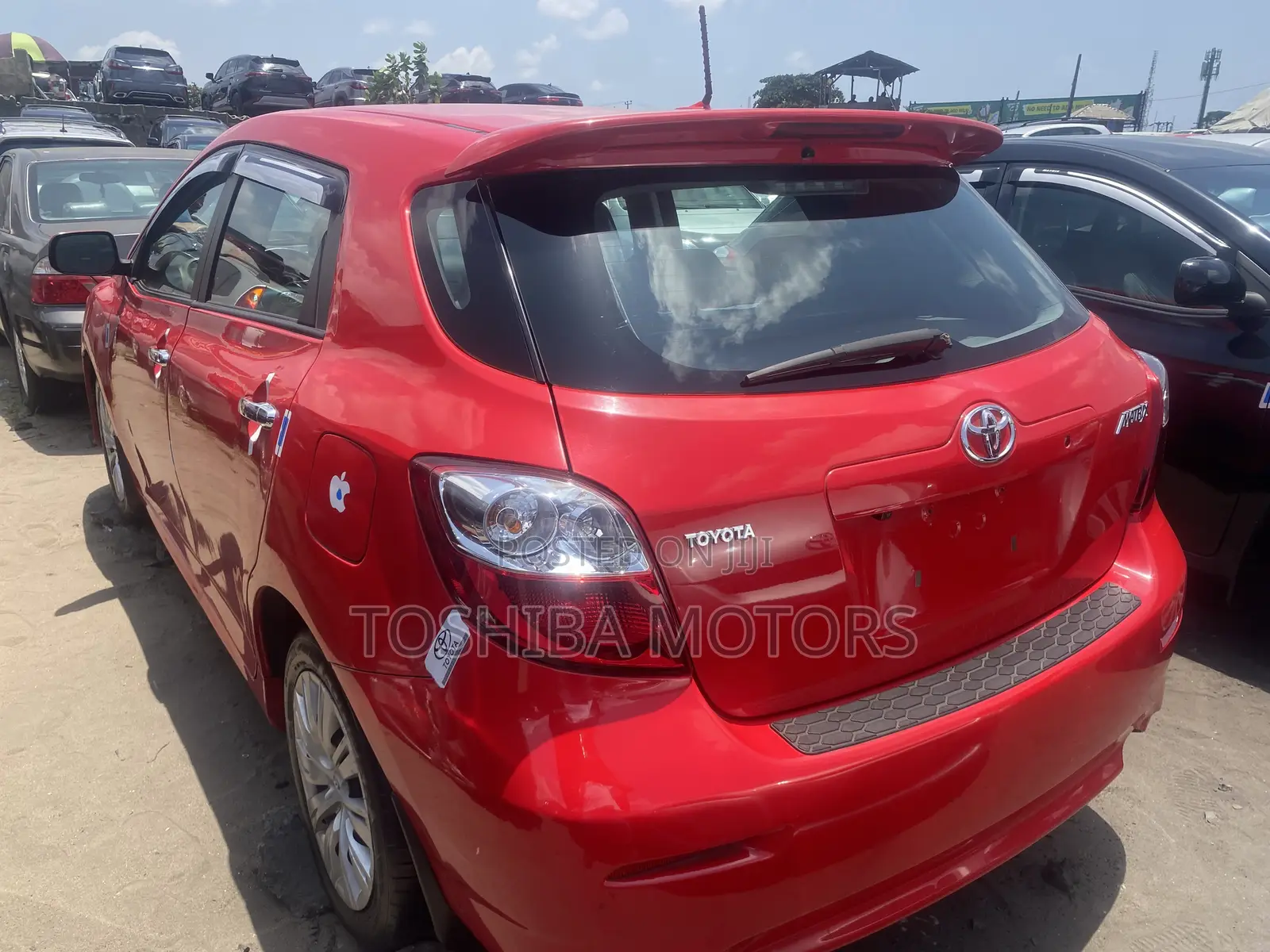 Toyota Matrix S Hatchback AWD (2.4L 4cyl 4A) 2011 Red