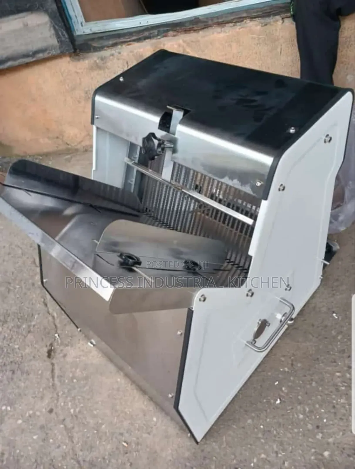 Stainless Bread Slicer