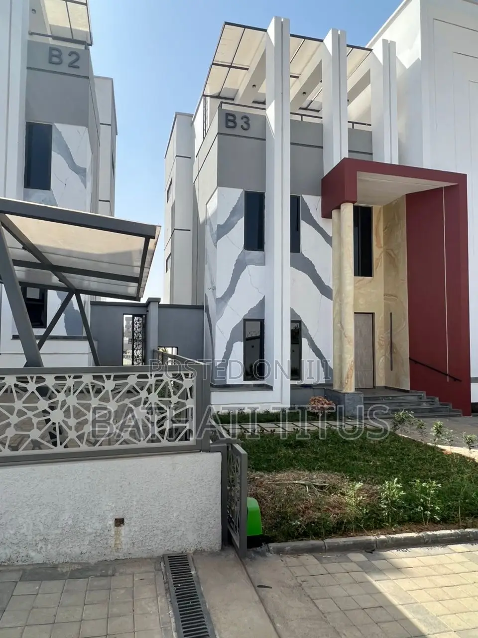 5bdrm Duplex in Guzape District for sale