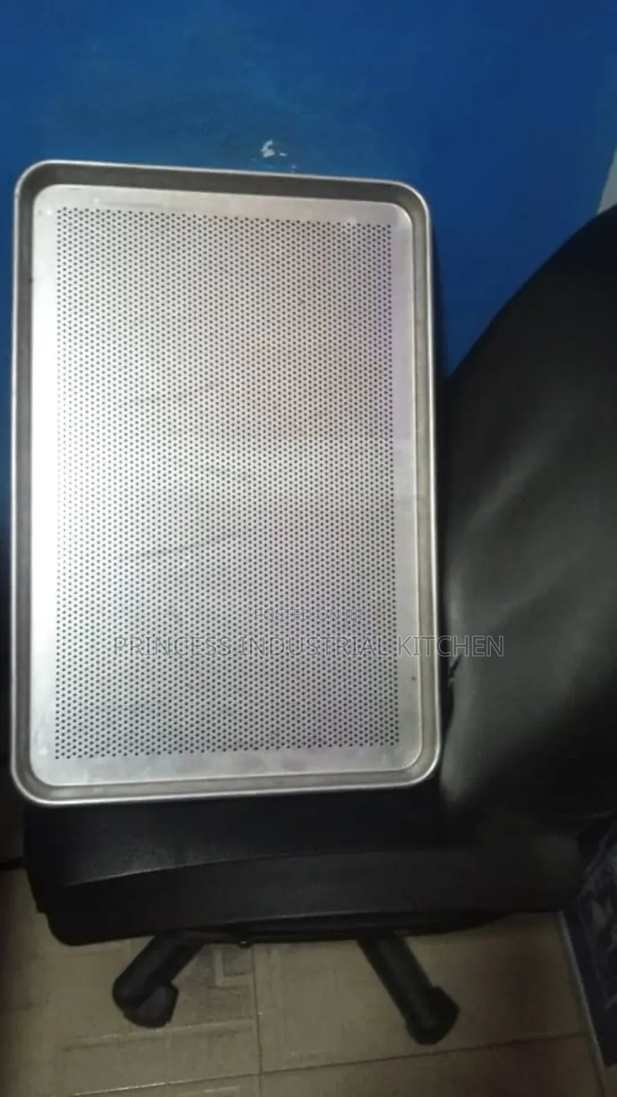 Trays Available