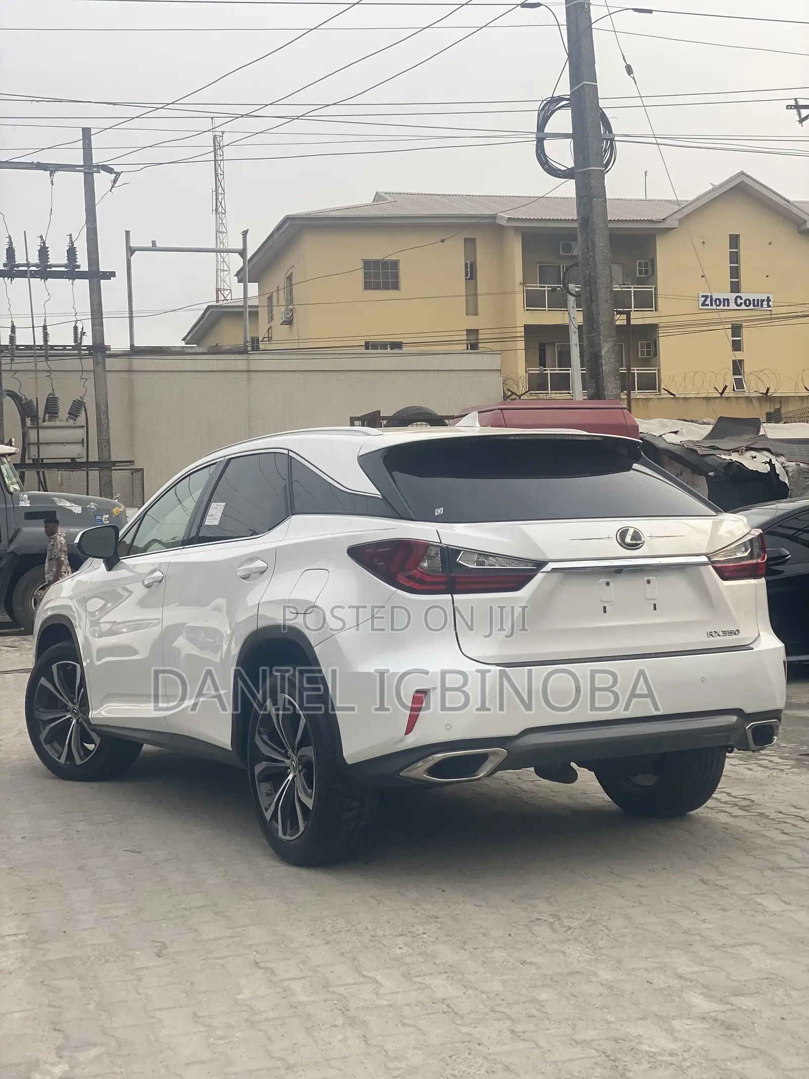 Lexus RX 350 AWD 2017 White