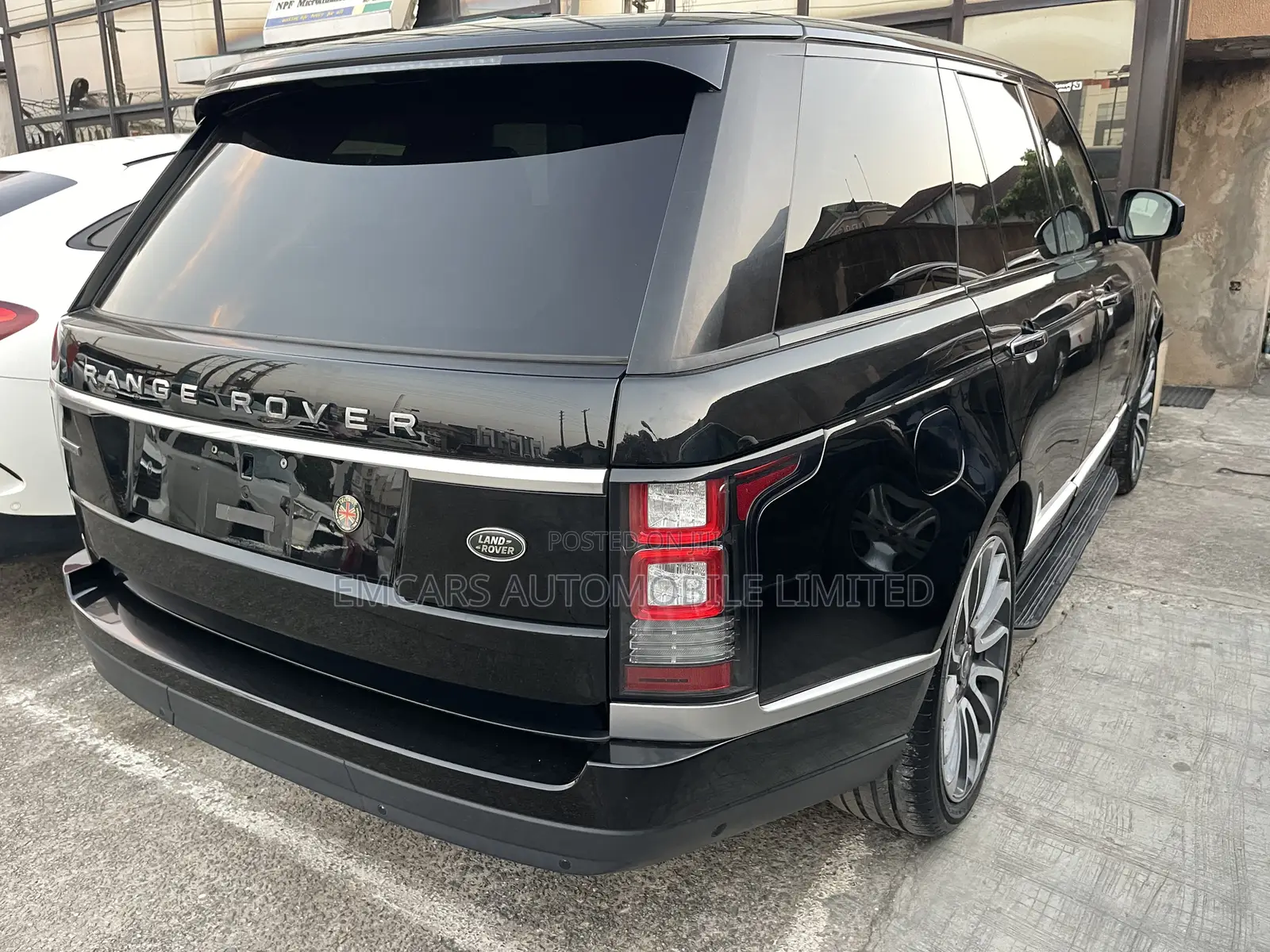 Land Rover Range Rover Vogue 2015 Black