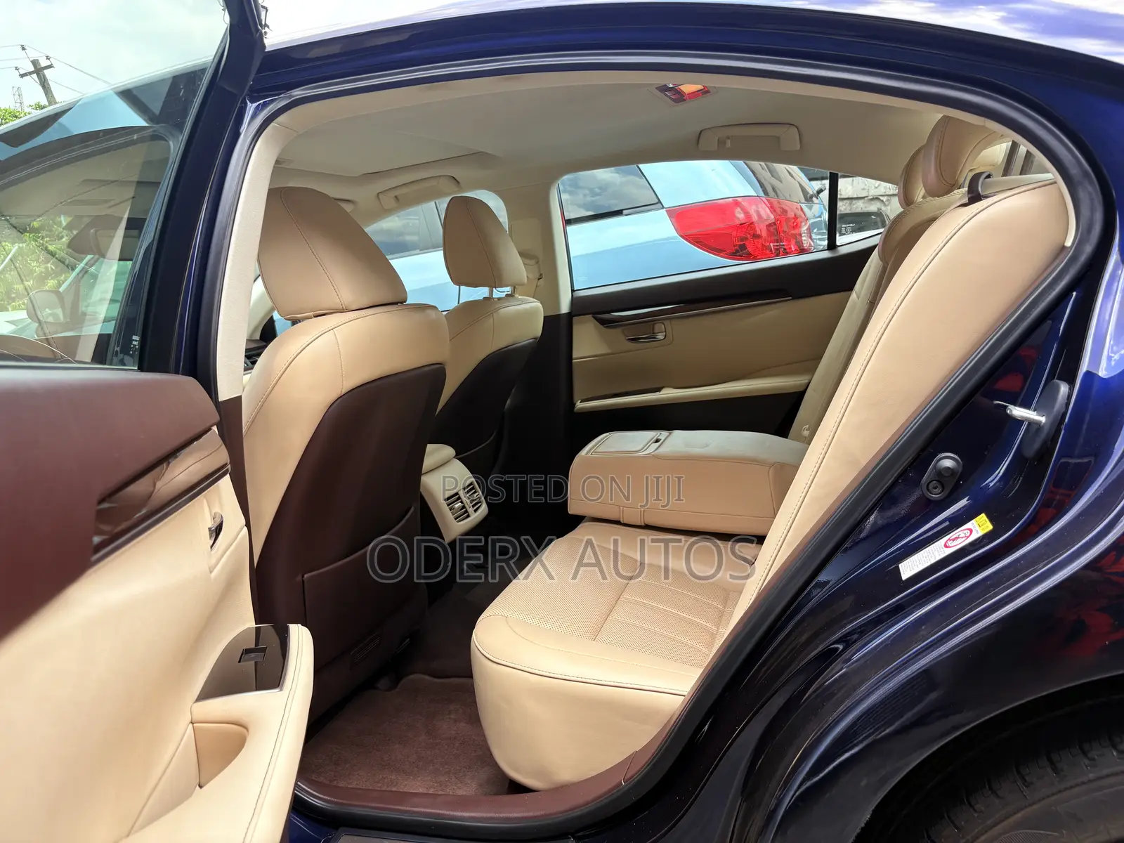 Lexus ES 350 FWD 2018 Blue