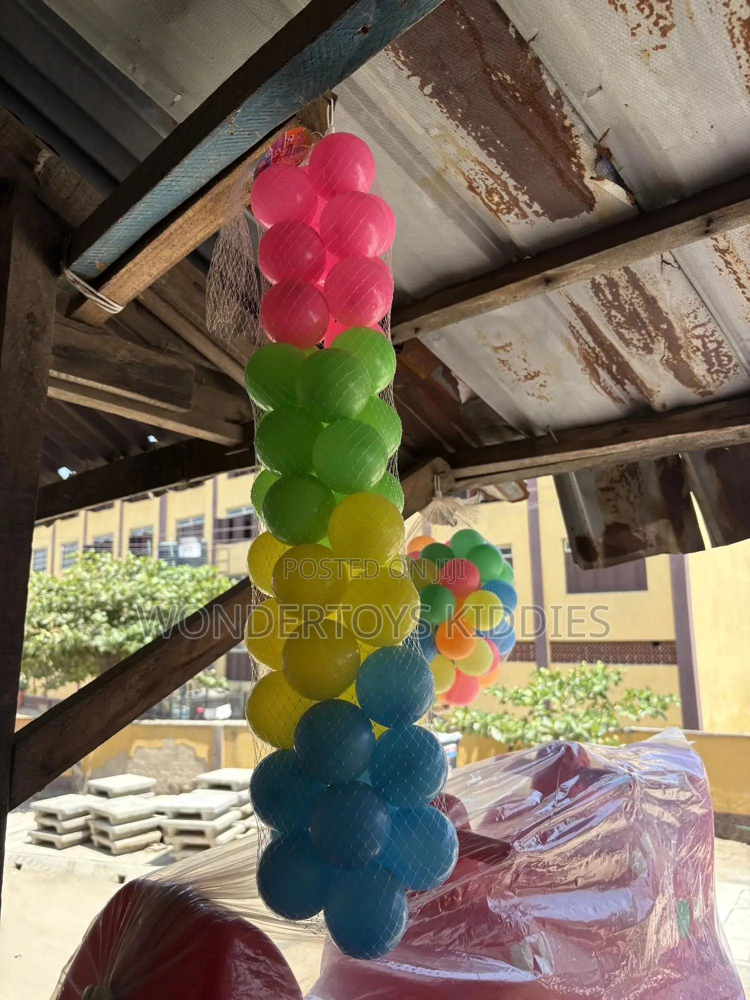 Soft Colorful Balls (50 Pieces)