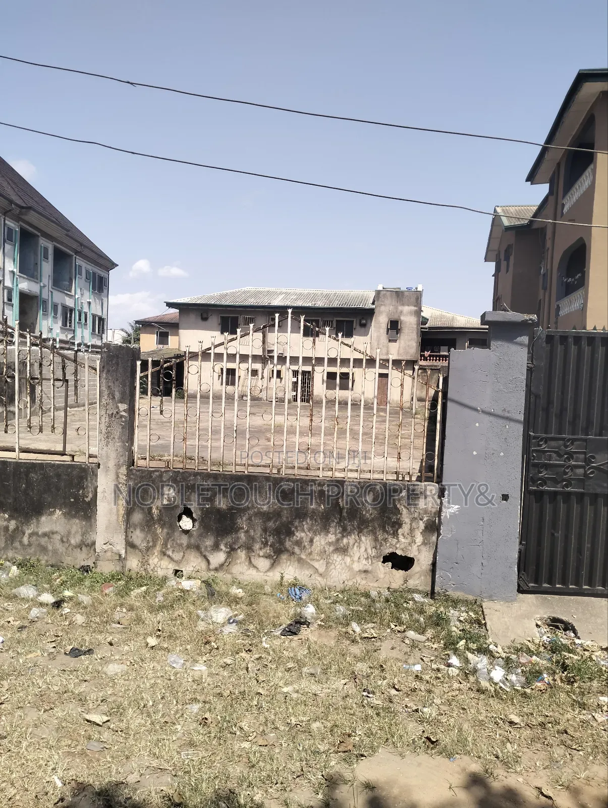 2bdrm Block of Flats in Iba Junction Along for sale