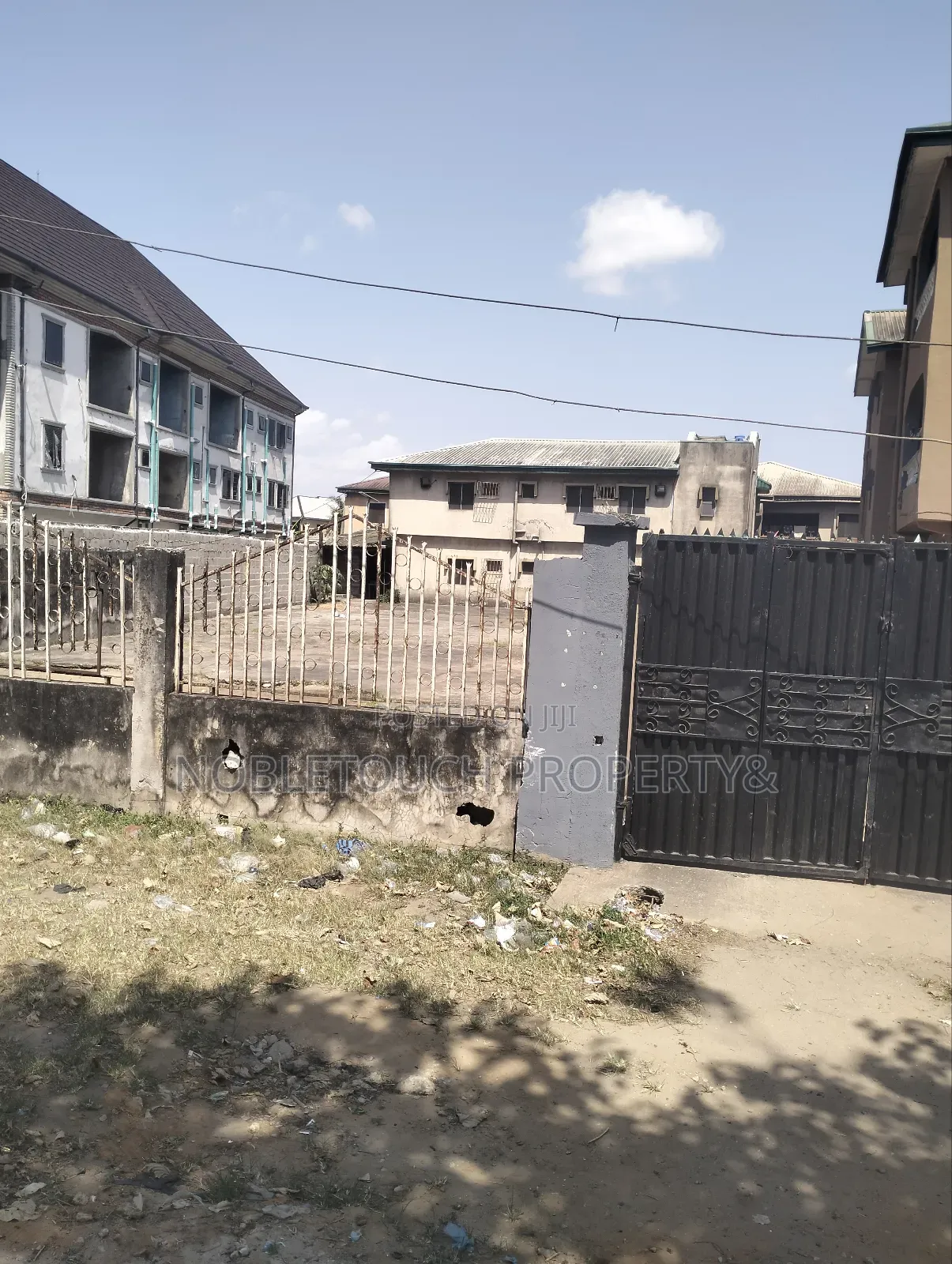 2bdrm Block of Flats in Iba Junction Along for sale