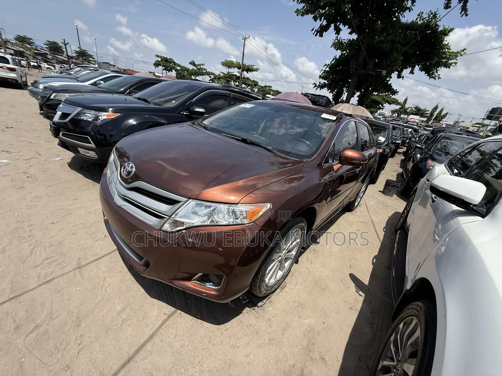 Toyota Venza XLE 2010 Brown