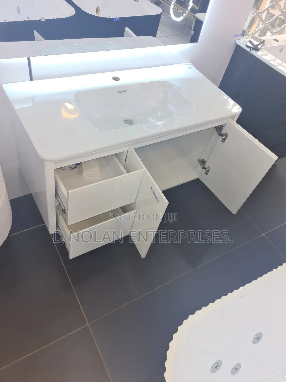 100cm Luxury Cabinet Mirror