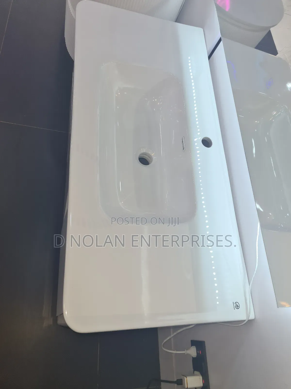 100cm Luxury Cabinet Mirror
