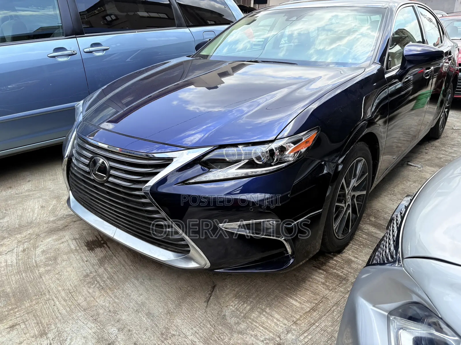 Lexus ES 350 FWD 2018 Blue