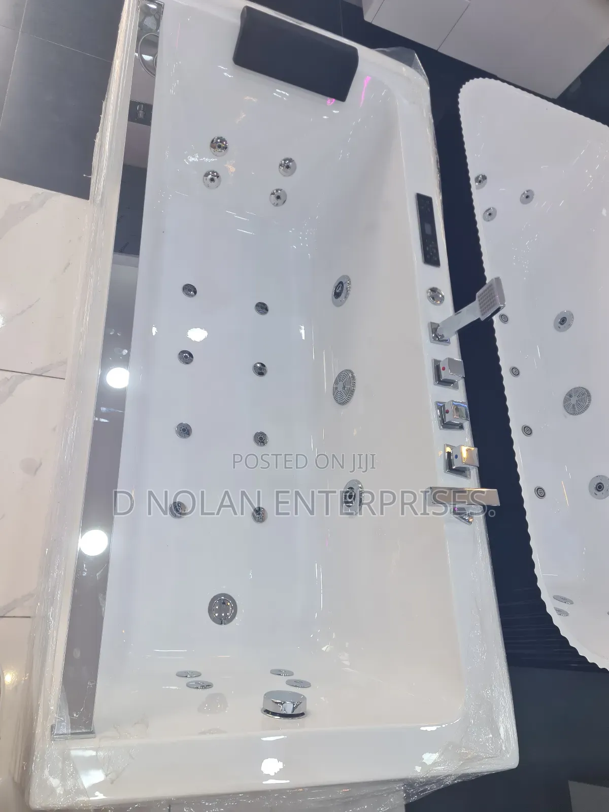170x80 Luxury Bathtub