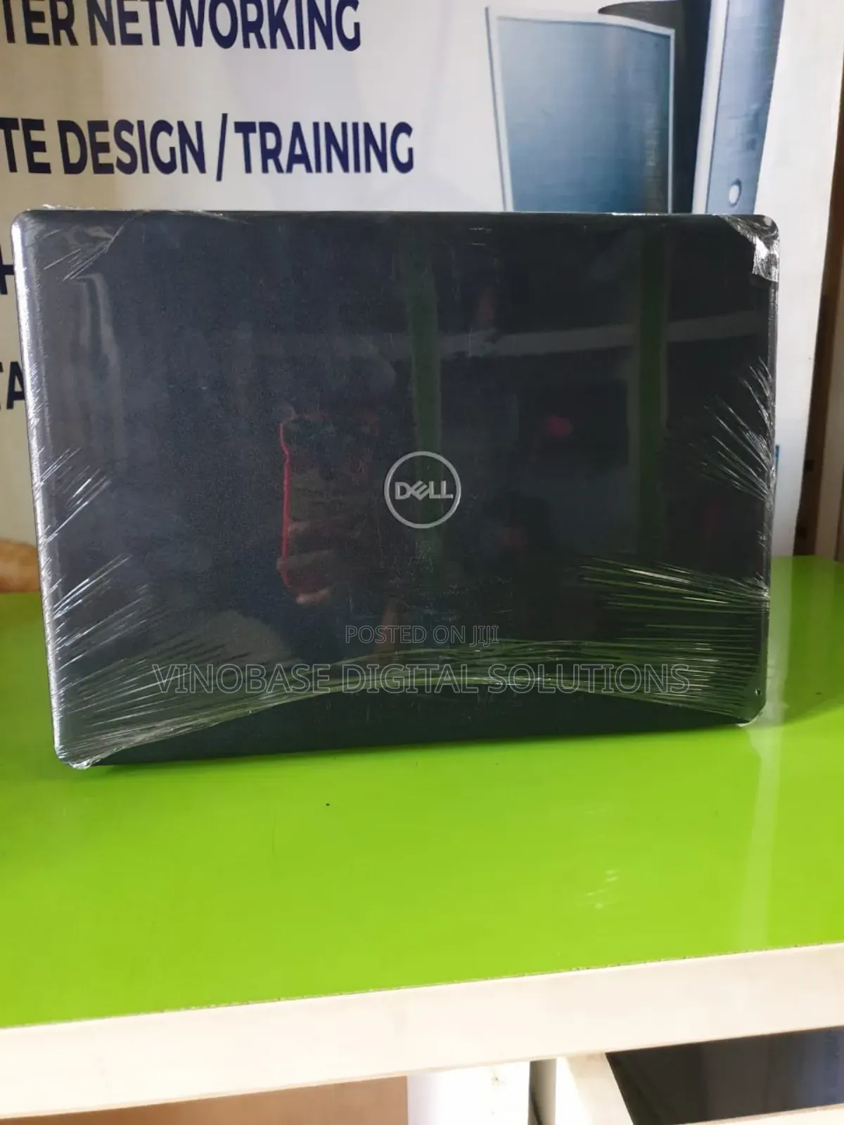 Laptop Dell Latitude 3490 4GB Intel Core i5 HDD+SSD 256GB