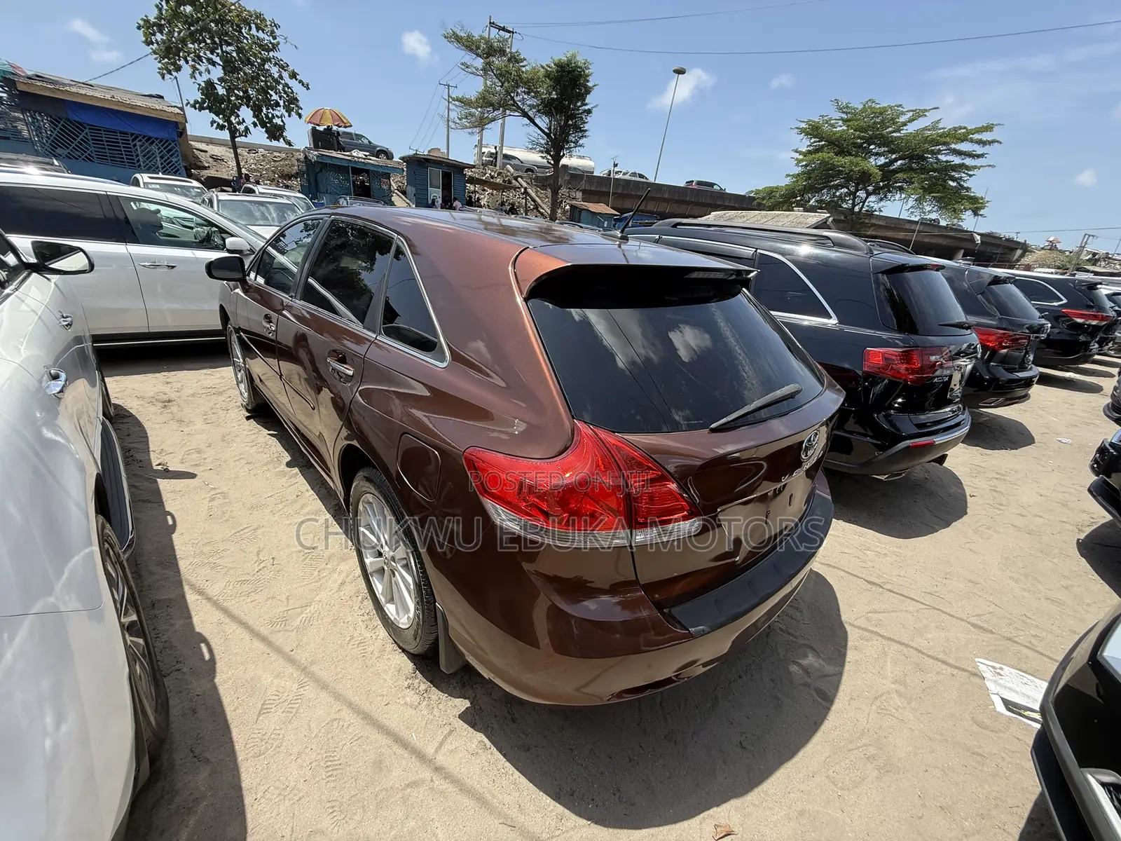 Toyota Venza XLE 2010 Brown
