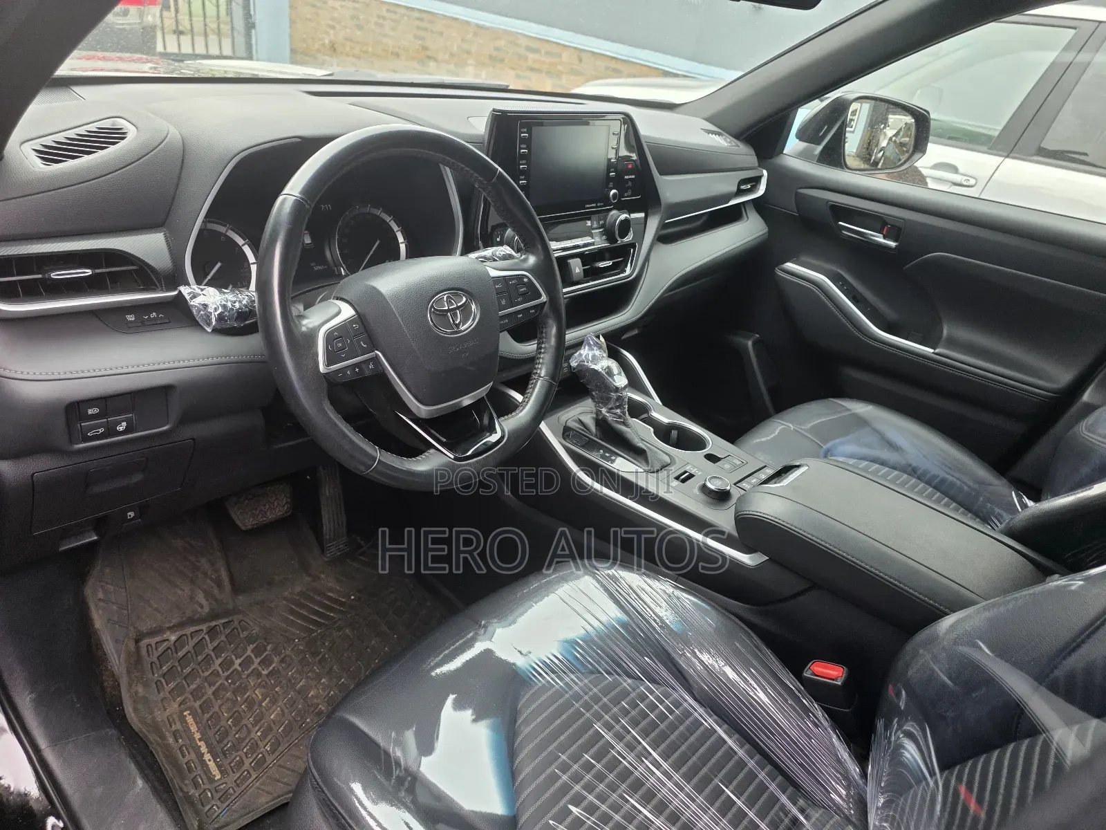 Toyota Highlander XSE 2022 Black