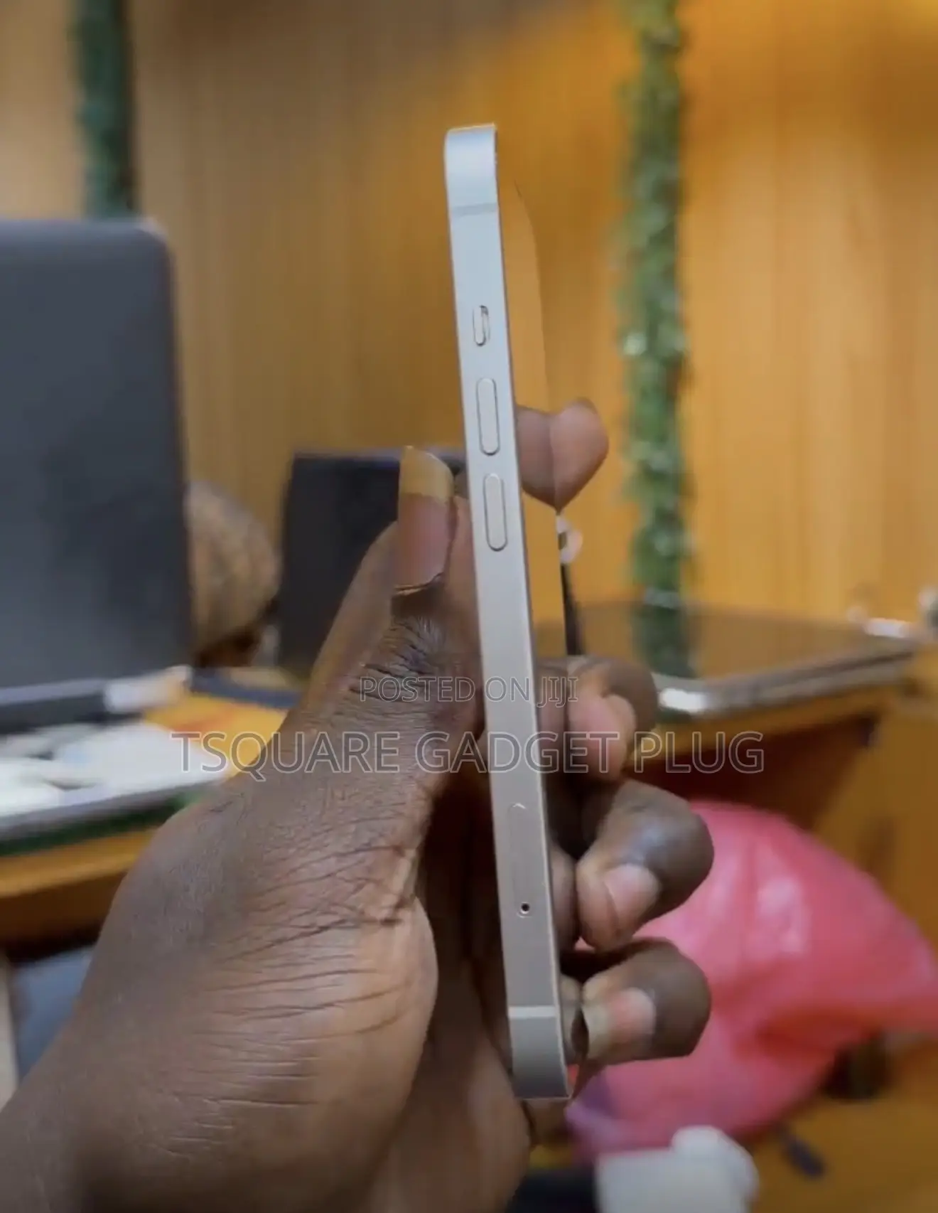 Apple iPhone 13 128 GB White