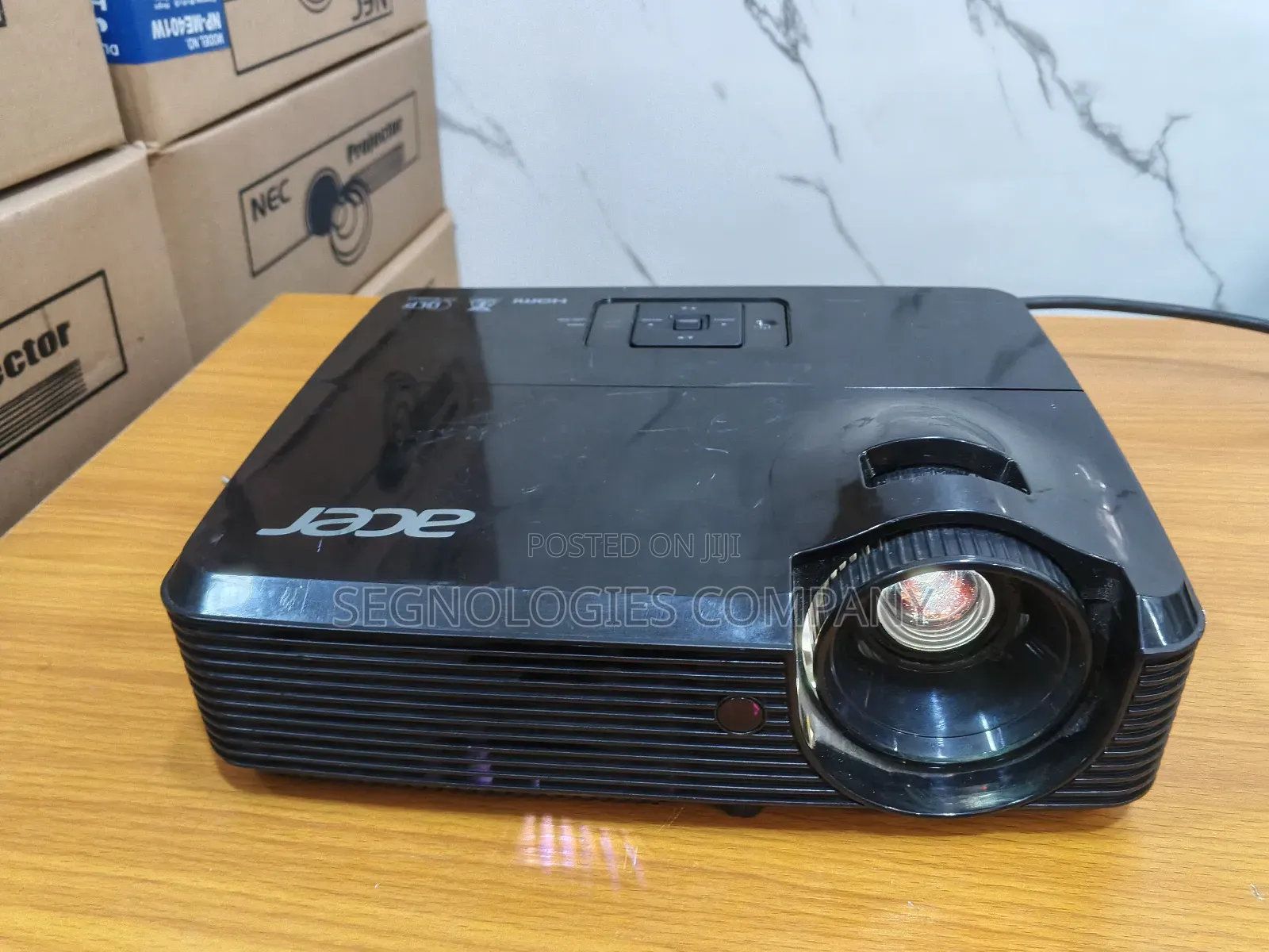 Acer X1120h 2700 Lumens DLP Projector